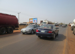 48 sheet along Enugu Abakaliki road before Innoson FTT Enugu     (4)