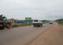 48 sheet along Enugu - Okigwe express before gariki flyover FTT   Enugu (1)