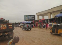 48 sheet along Niger street FTT Main market (5)
